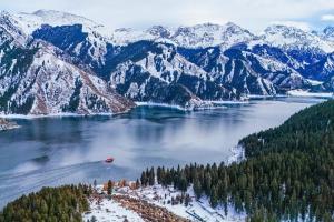 天山圣境·阜康之约—— 全时全域沉浸式文旅服务体系正式发布